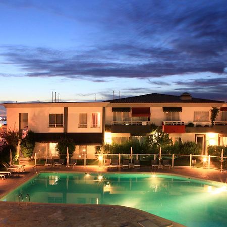 Best Western Plus La Marina Saint-Raphaël Exterior foto